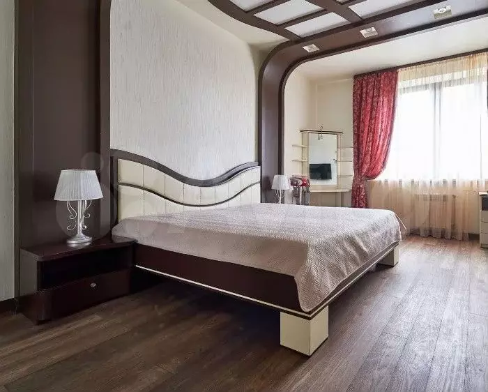 2-к. квартира, 80 м, 7/9 эт. - Фото 1