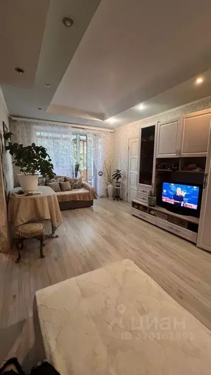 2-к кв. Кировская область, Киров Октябрьский просп., 80 (44.0 м) - Фото 0