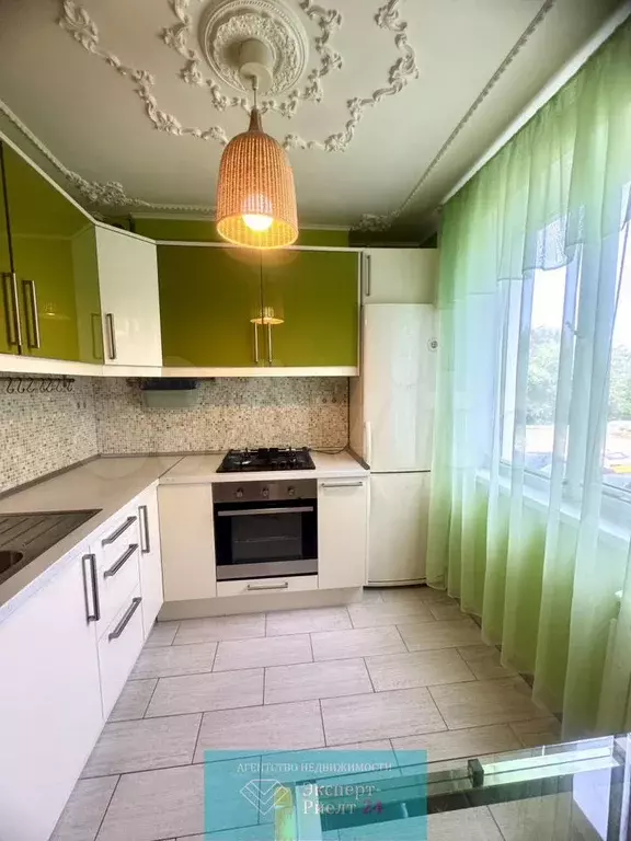 3-к. квартира, 69 м, 2/9 эт. - Фото 0