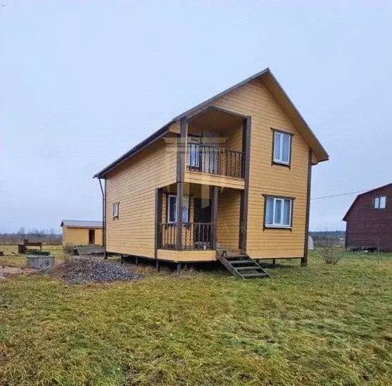 Дом в Ленинградская область, Кингисеппский район, Куземкинское с/пос, ... - Фото 1