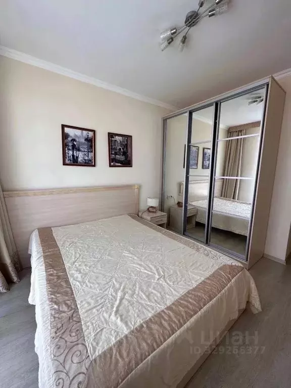 2-к кв. Крым, Симферополь ул. Лексина, 50 (65.0 м) - Фото 2