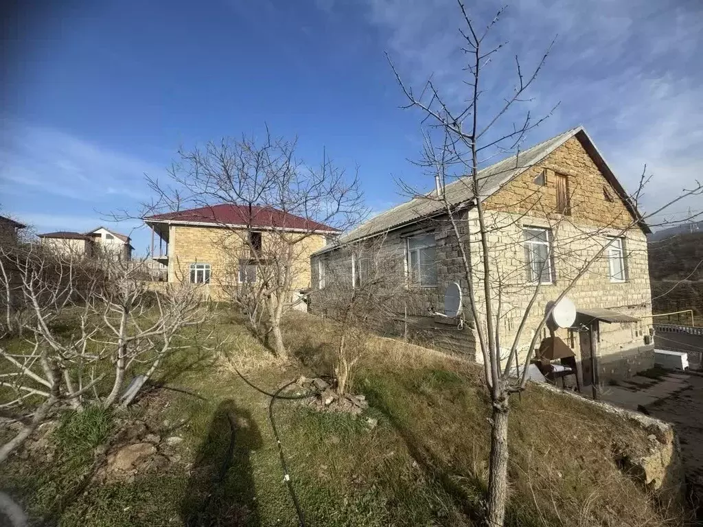 Дом в Крым, Алушта муниципальный округ, с. Изобильное ул. Виноградная, ... - Фото 0