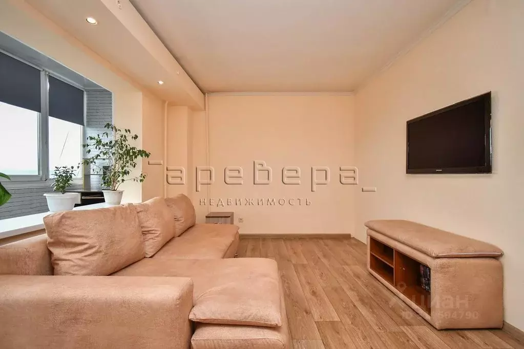 3-к кв. Красноярский край, Красноярск просп. Металлургов, 13А (60.3 м) - Фото 2