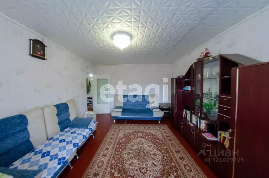 3-к кв. Курганская область, Шадринск Свердловский тракт, 37 (62.0 м) - Фото 0