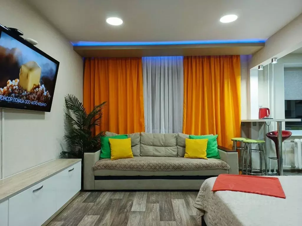 2-к кв. Самарская область, Сызрань ул. 1-я Завокзальная, 2А (60.0 м) - Фото 1