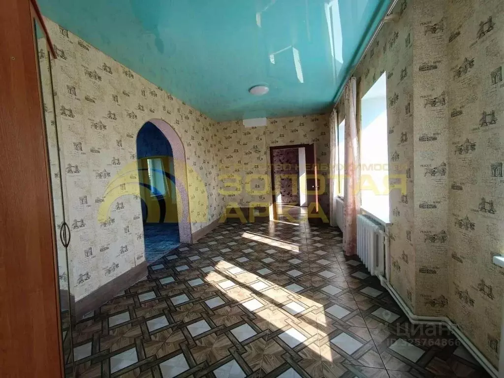 Дом в Краснодарский край, Абинский район, Мингрельское с/пос, ... - Фото 1