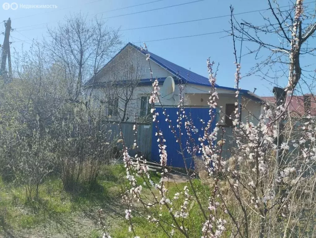 Дом в Энгельс, квартал Мордва, Карьерная улица, 34А (67.3 м) - Фото 0