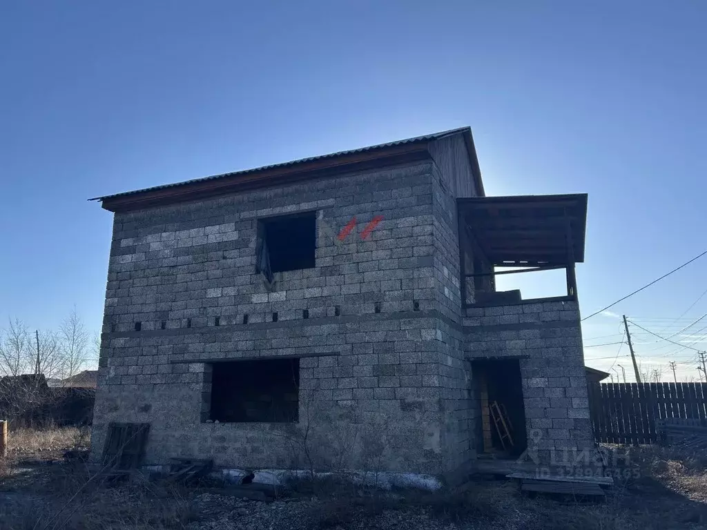 Дом в Тыва, Кызыл ул. Бурзекея Сата (95 м) - Фото 2