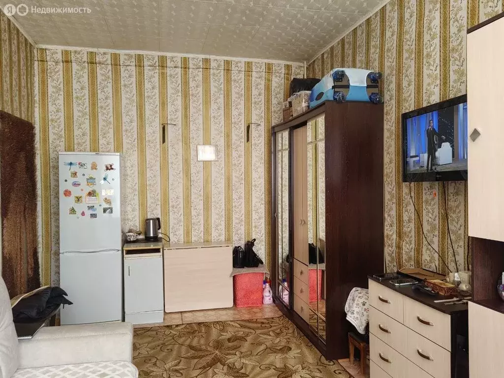 1к в 3-комнатной квартире (18 м) - Фото 1