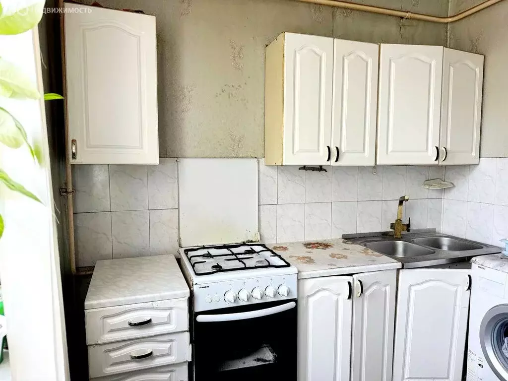 1-комнатная квартира: Казань, улица Серова, 4 (36.8 м) - Фото 1