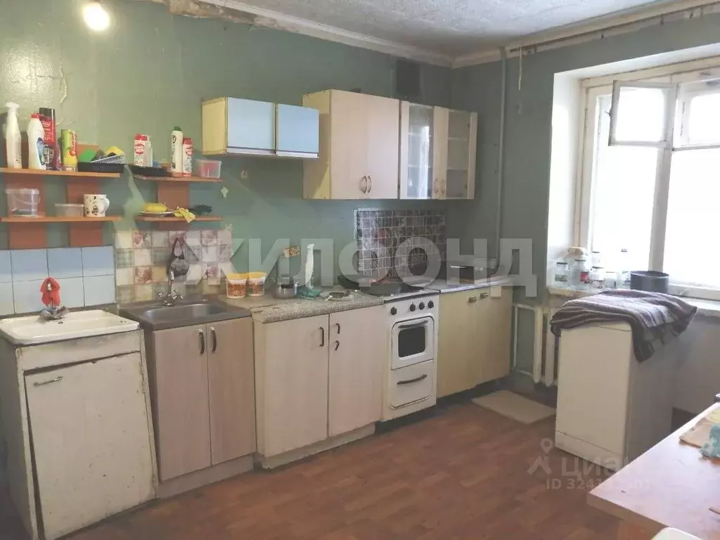 Комната Новосибирская область, Новосибирск ул. Энгельса, 14 (12.9 м) - Фото 2