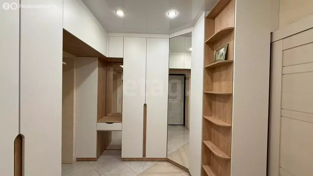 1-комнатная квартира: Саратов, улица имени И.В. Мичурина, 9/15 (48.6 ... - Фото 2