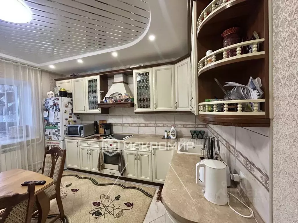 2-к кв. Брянская область, Брянск ул. Луначарского, 7А (66.6 м) - Фото 2