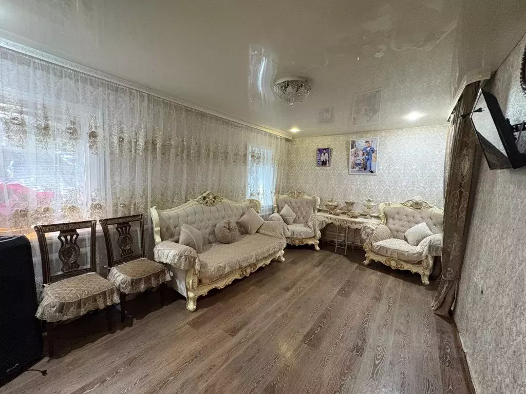 Дом в Ставропольский край, Новоалександровск ул. Маршала Жукова (50 м) - Фото 2