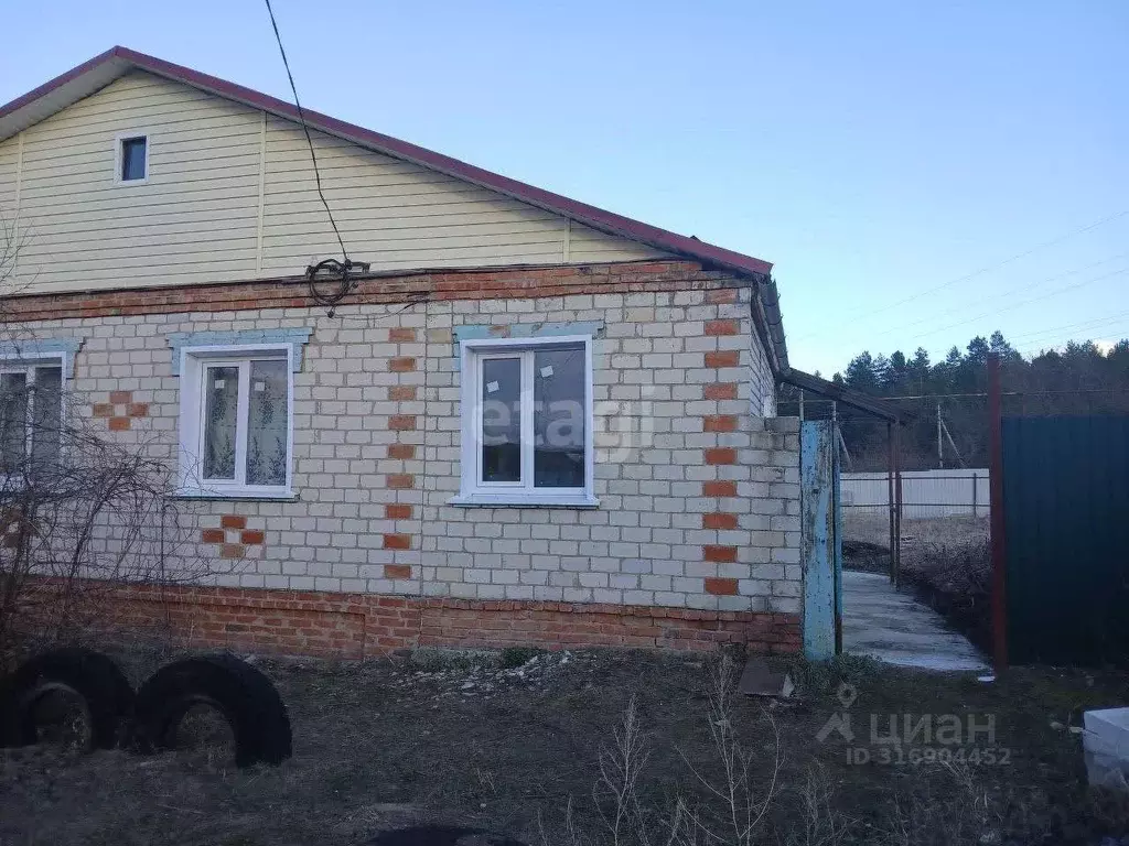Дом в Белгородская область, Новый Оскол ул. Богдана Хмельницкого, 73 ... - Фото 1