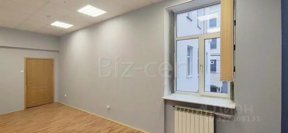Офис в Санкт-Петербург 16-я Васильевского острова линия, 7 (38 м) - Фото 2