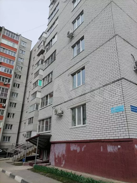 1-к. квартира, 42 м, 2/10 эт. - Фото 1