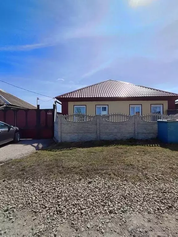 Дом в Хакасия, Черногорск ул. Яковлева, 8 (120 м) - Фото 0