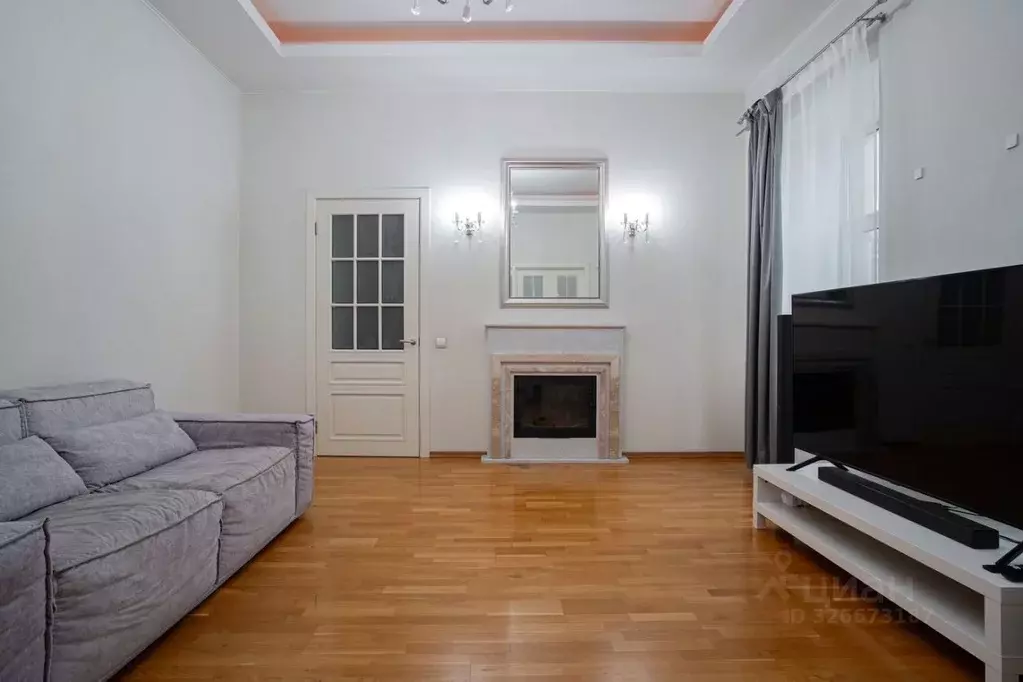 2-к кв. Санкт-Петербург Большая Конюшенная ул., 15 (90.6 м) - Фото 1