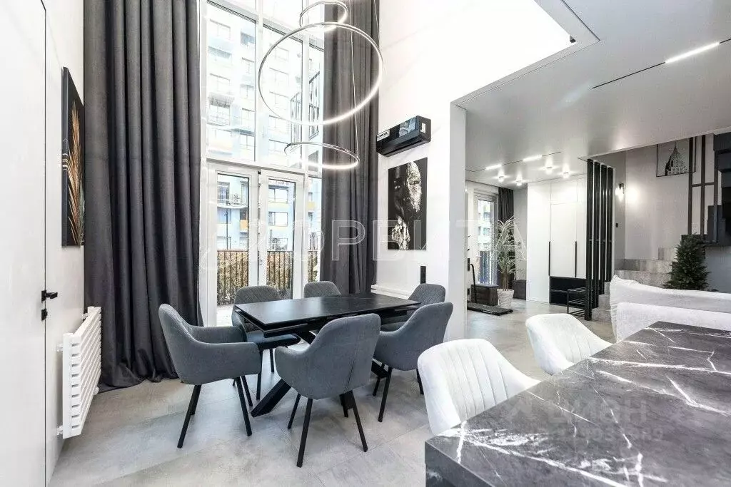 4-к кв. Тюменская область, Тюмень ул. Газовиков, 36 (112.5 м) - Фото 1