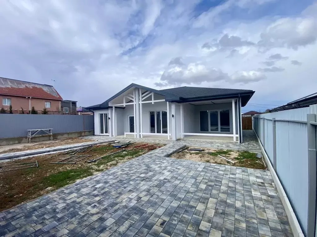 Дом в Севастополь ш. Монастырское (150 м) - Фото 1