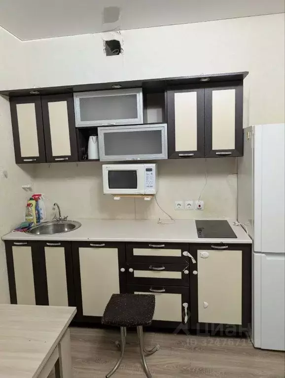 Студия Челябинская область, Челябинск ул. 40-летия Победы, 44 (26.0 м) - Фото 2