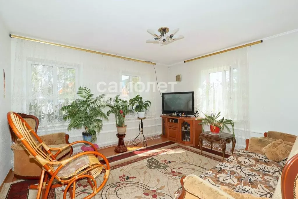 Дом в Кемеровская область, Кемерово ул. 1-я Аральская, 31 (60 м) - Фото 1