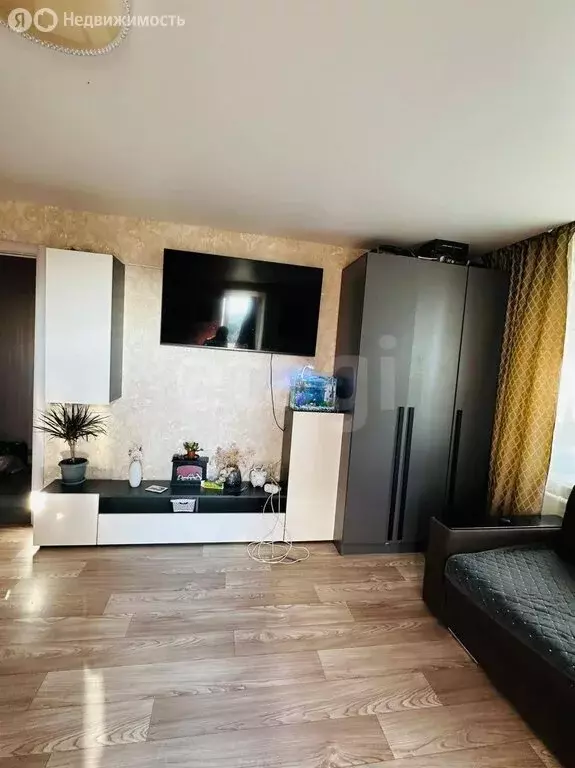 3-комнатная квартира: Челябинск, улица Дзержинского, 125 (60.6 м) - Фото 2