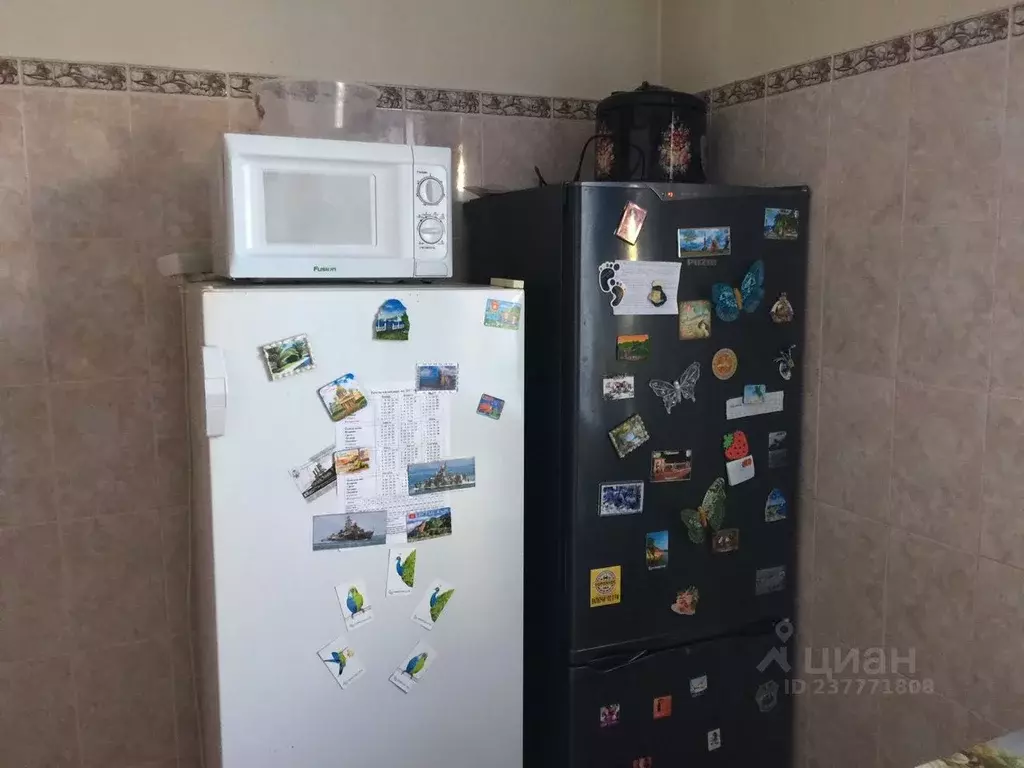 Комната Новосибирская область, Новосибирск ул. Пархоменко, 124 - Фото 2