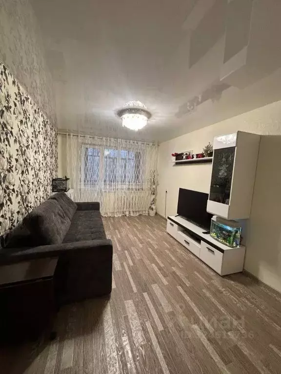 1-к кв. Самарская область, Тольятти 10-й кв-л, бул. Луначарского, 21 ... - Фото 2