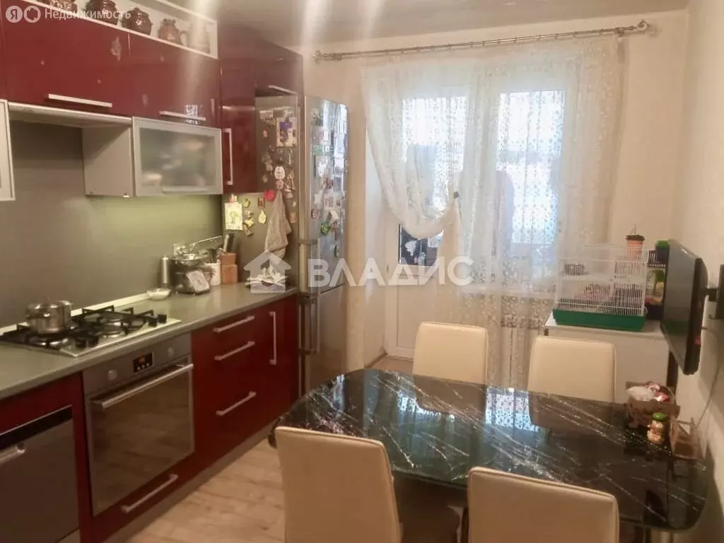 2-комнатная квартира: Смоленск, улица Гарабурды, 25А (65 м) - Фото 0