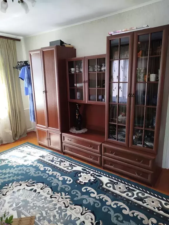 Дом в Крым, Черноморский район, Медведевское с/пос, с. Медведево ул. ... - Фото 2