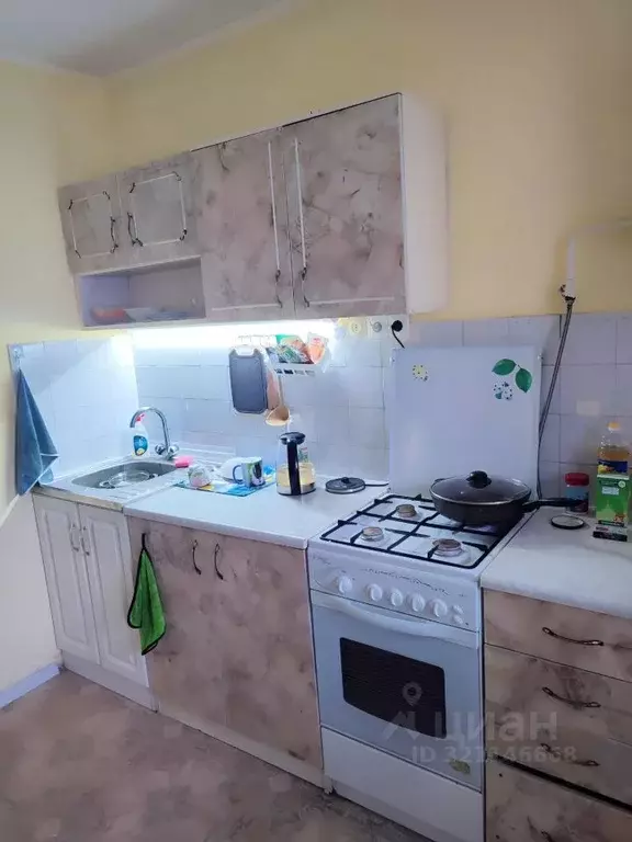 2-к кв. Псковская область, Псков Новгородская ул., 28 (54.0 м) - Фото 0
