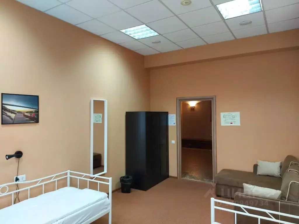 Комната Тюменская область, Тюмень ул. Володарского, 22 - Фото 2