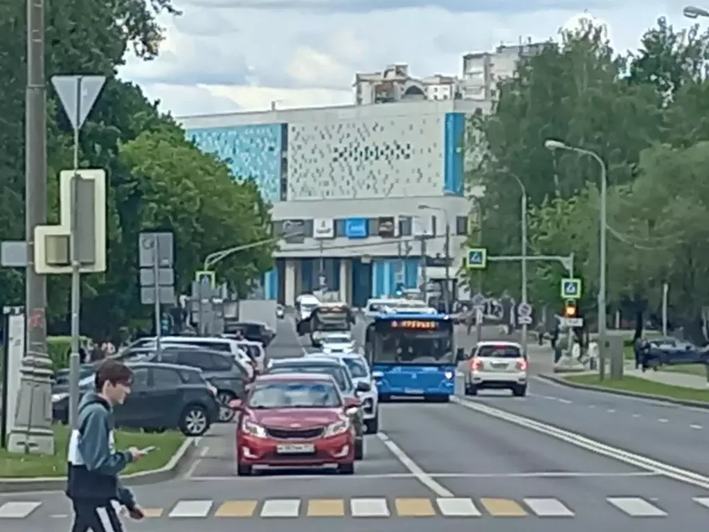 Продается 2-комнатная квартира - Фото 2