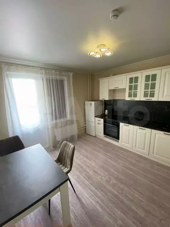 1-к. квартира, 40 м, 7/16 эт. - Фото 0