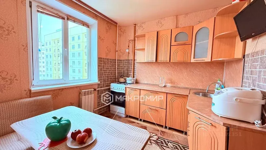 3-к кв. Орловская область, Орел ул. Бурова, 44 (71.2 м) - Фото 1