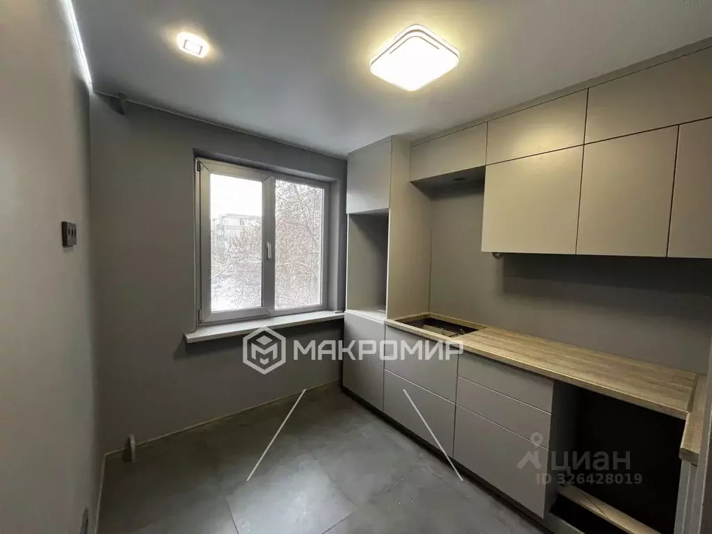 3-к кв. Челябинская область, Челябинск ул. Калинина, 1 (66.2 м) - Фото 1