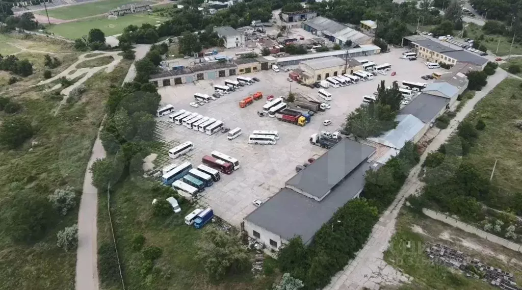 Гараж в Крым, Керчь ул. Веры Белик, 12 (30 м) - Фото 2