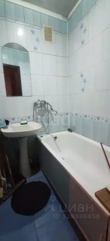 3-к кв. Белгородская область, Белгород ул. Апанасенко, 53А (57.6 м) - Фото 1