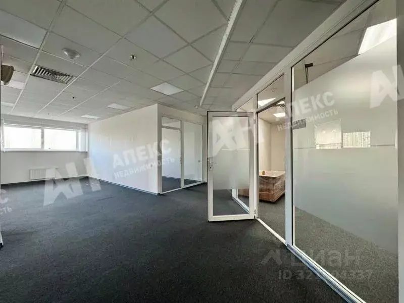 Офис в Московская область, Химки ул. Панфилова, 19с1 (767 м) - Фото 1