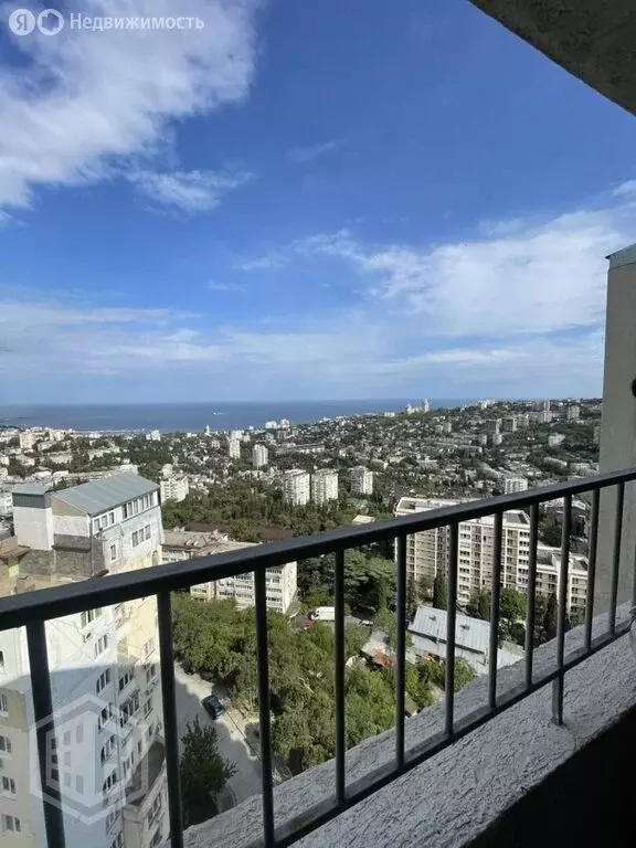 1-комнатная квартира: Ялта, улица Крупской, 52 (55.6 м) - Фото 2