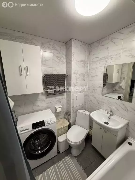 1-комнатная квартира: Казань, улица Сафиуллина, 28 (36 м) - Фото 2