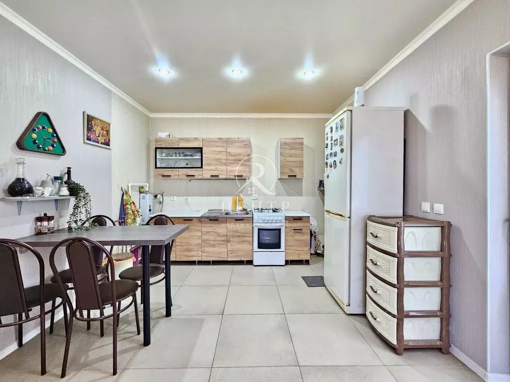 Дом в Ростовская область, Аксай ул. Виктора Бубнова, 16 (50 м) - Фото 2