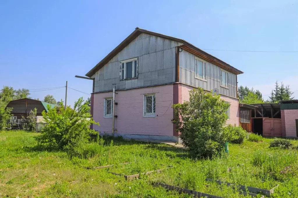 Дом в Иркутская область, Иркутский муниципальный округ, с. Смоленщина ... - Фото 1