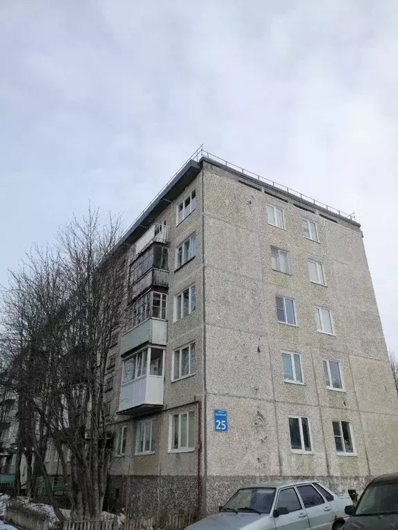 3-к кв. Мурманская область, Мурманск Абрам-Мыс жилрайон,  (48.0 м) - Фото 0
