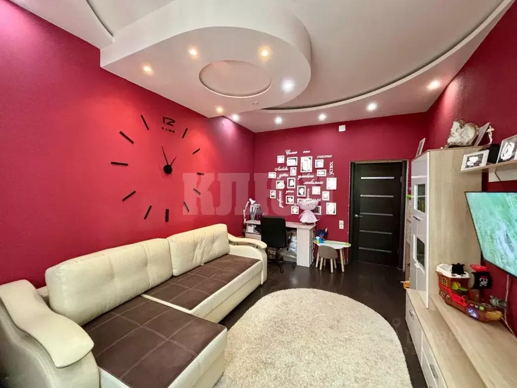 2-к кв. Вологодская область, Сокол ул. Суворова, 12 (50.0 м) - Фото 2