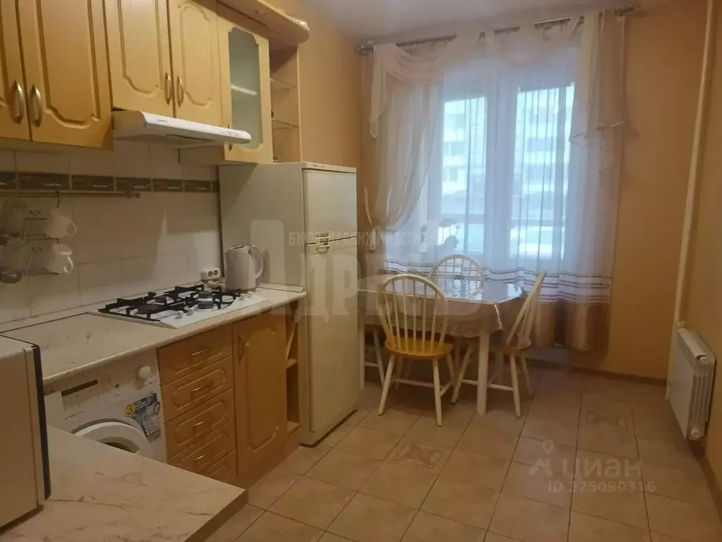 1-к кв. Калужская область, Обнинск Белкинская ул., 25 (36.0 м) - Фото 1