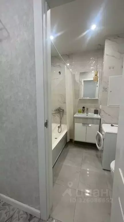 1-к кв. Московская область, Лобня ул. Колычева, 1 (30.0 м) - Фото 1