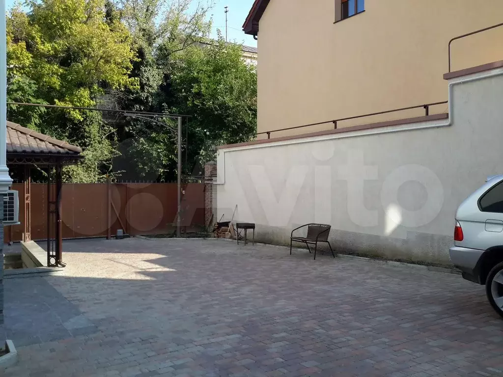 2-к. квартира, 58 м, 2/3 эт. - Фото 1